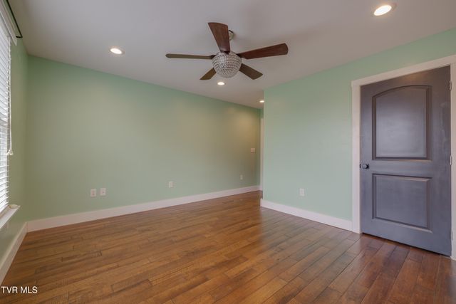 369 Old Embreeville Road, Jonesborough, TN 37659