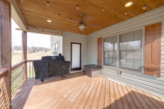 369 Old Embreeville Road, Jonesborough, TN 37659