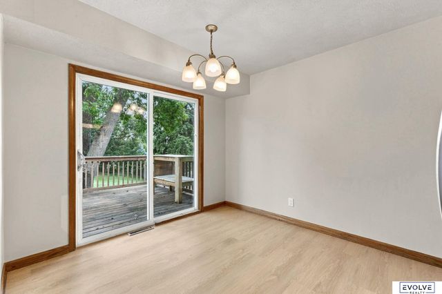 3711 Groves Road, Bellevue, NE 68147