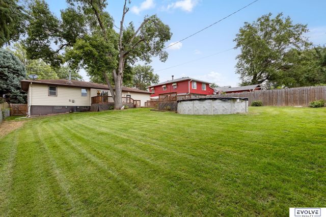 3711 Groves Road, Bellevue, NE 68147