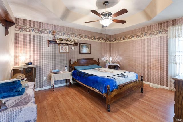 951 E Clark Street, Warsaw, IN 46580