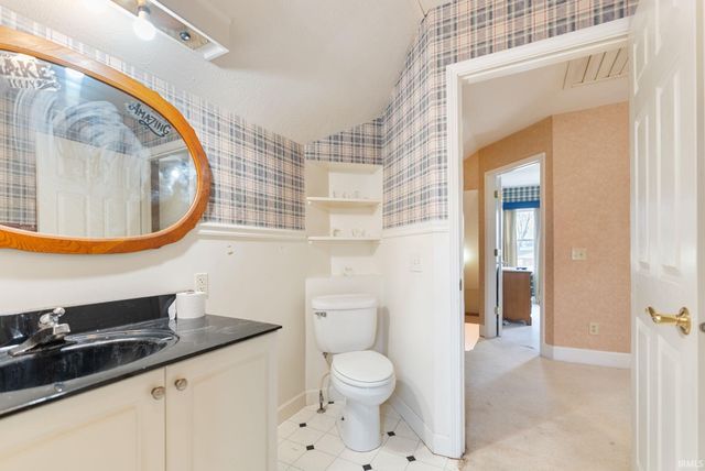 951 E Clark Street, Warsaw, IN 46580