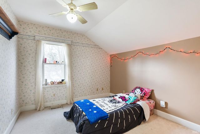 951 E Clark Street, Warsaw, IN 46580