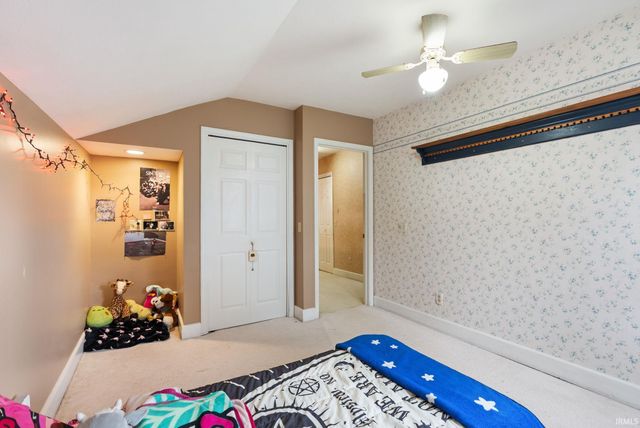 951 E Clark Street, Warsaw, IN 46580