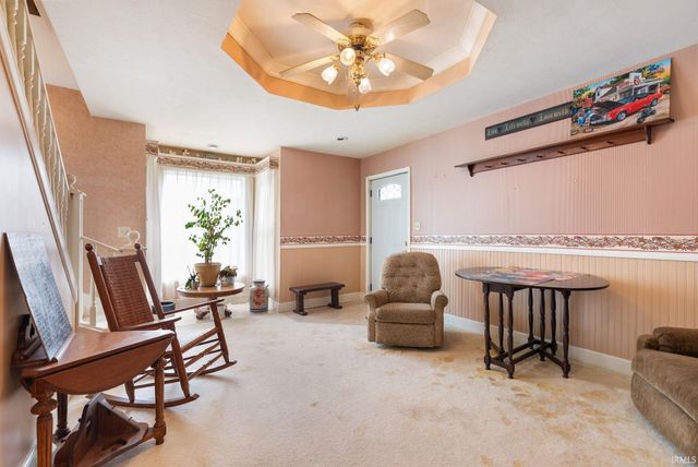 951 E Clark Street, Warsaw, IN 46580