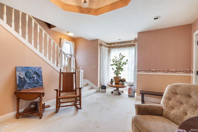 951 E Clark Street, Warsaw, IN 46580