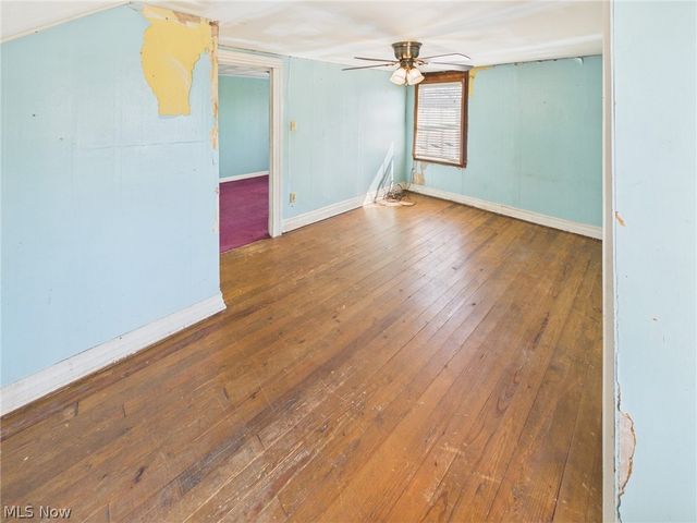 834 Lake Washington Road, Washington, WV 26181