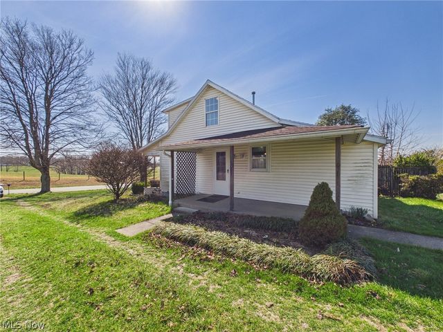 834 Lake Washington Road, Washington, WV 26181