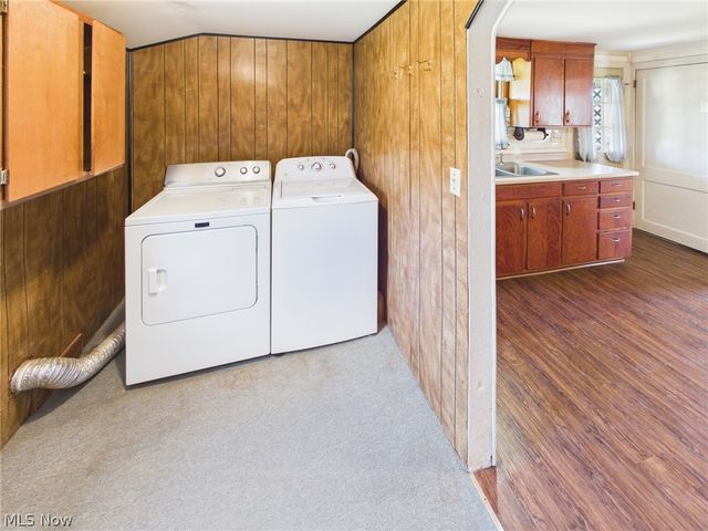 834 Lake Washington Road, Washington, WV 26181