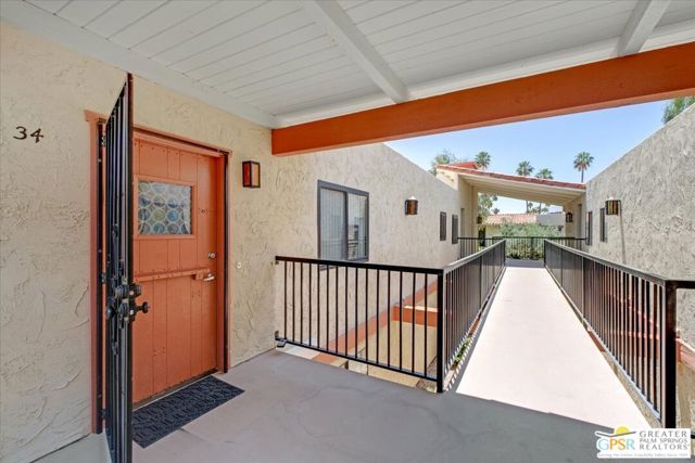 1421 N Sunrise Way 34, Palm Springs, CA 92262