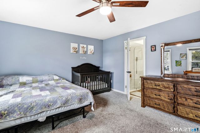 1 East Hayestown Road 15, Danbury, CT 06811