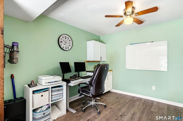 1 East Hayestown Road 15, Danbury, CT 06811