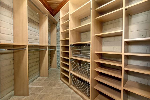 20990 Tiger Tail Rd, Grass Valley, CA 95949