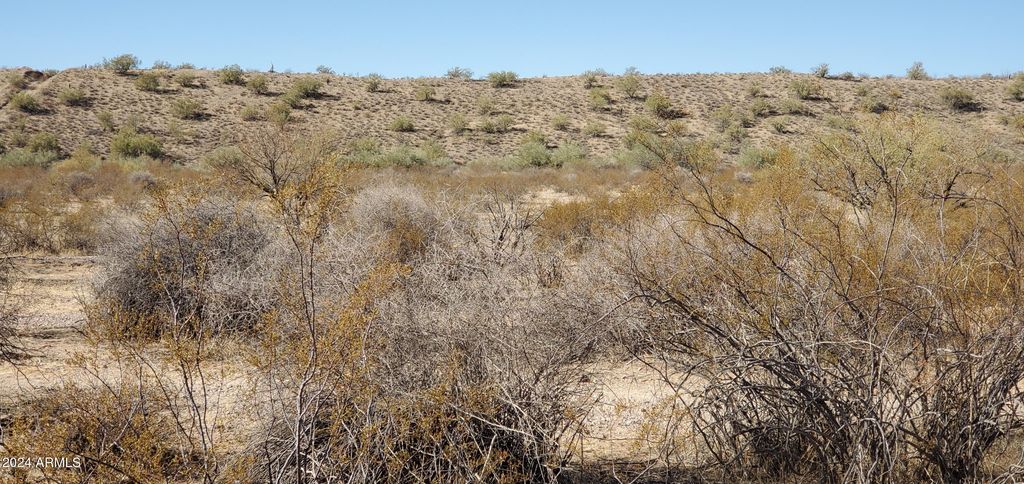 29150 W Radford Road 82, Unincorporated County, AZ 85361 — photo 5