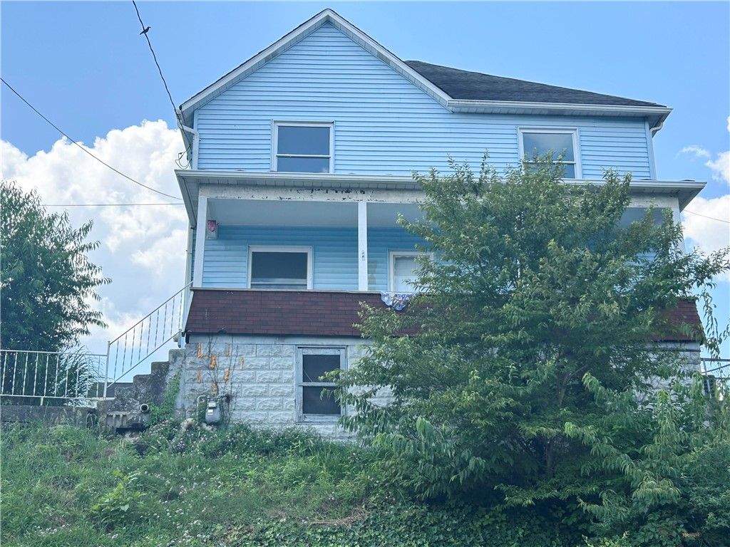 403 Lowell Street, Vandergrift, PA 15690