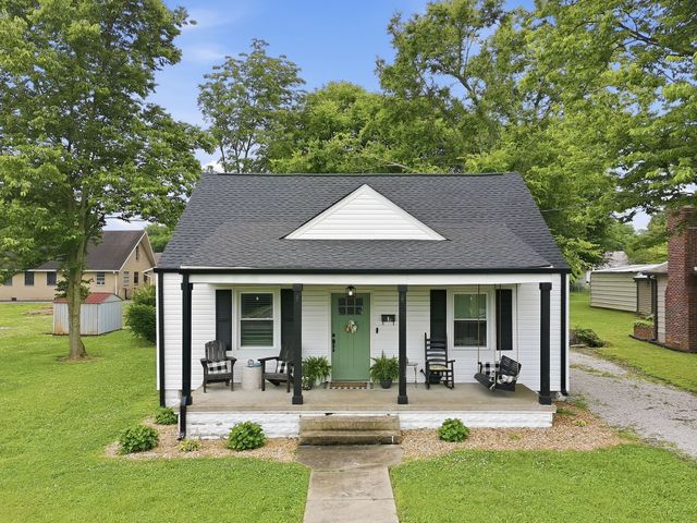 505 1st Avenue, Mount Pleasant, TN 38474