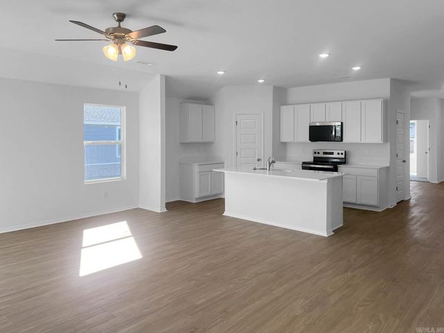 4324 Sloan Drive, Bryant, AR 72002