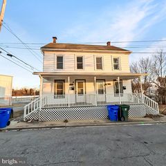488/486 MCDOWELL AVE, Hagerstown, MD 21740