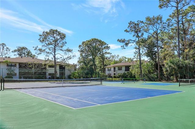 1965 Courtyard WAY E-106, Naples, FL 34112