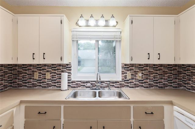 8841 SW 91ST STREET B, Ocala, FL 34481