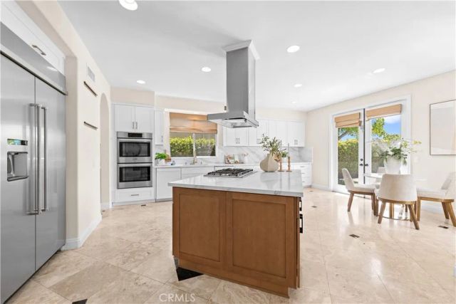 7 River Rock, Coto De Caza, CA 92679