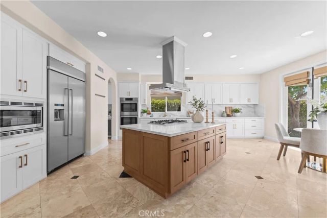 7 River Rock, Coto De Caza, CA 92679