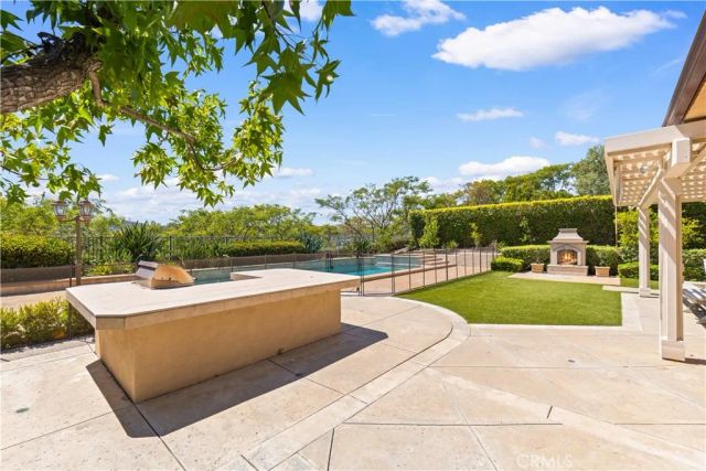 7 River Rock, Coto De Caza, CA 92679
