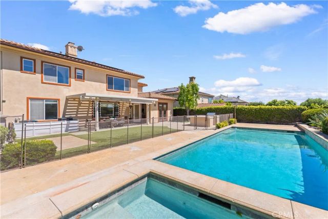 7 River Rock, Coto De Caza, CA 92679