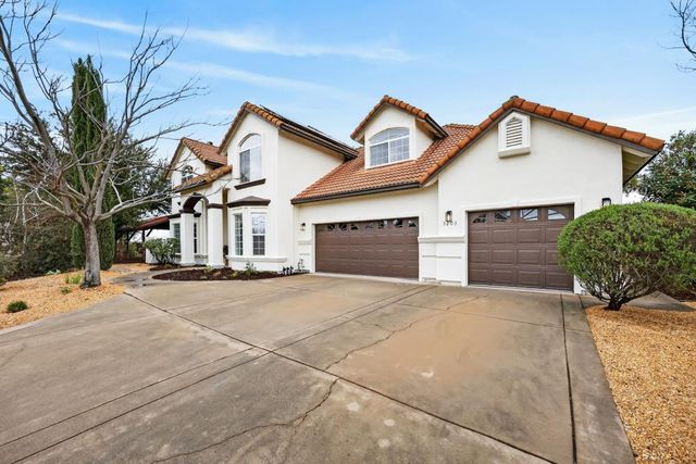 3203 Morro Bay Ave, Davis, CA 95616