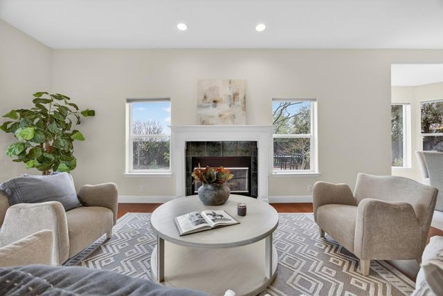 3203 Morro Bay Ave, Davis, CA 95616