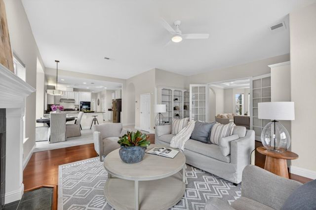 3203 Morro Bay Ave, Davis, CA 95616