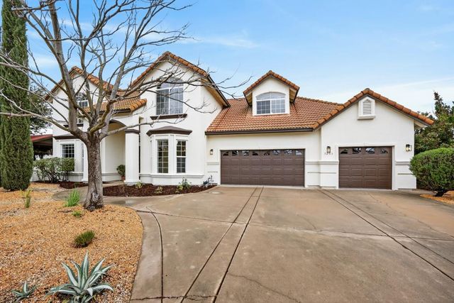 3203 Morro Bay Ave, Davis, CA 95616