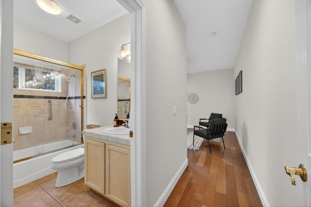 3203 Morro Bay Ave, Davis, CA 95616