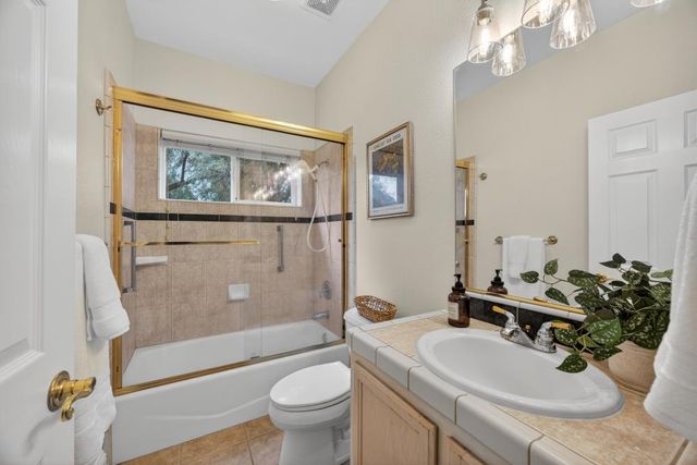 3203 Morro Bay Ave, Davis, CA 95616