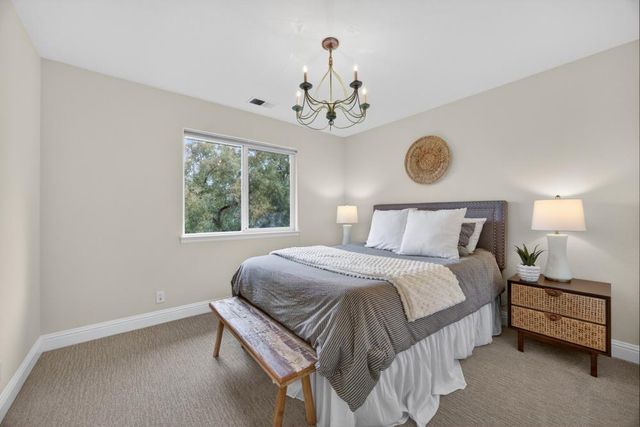 3203 Morro Bay Ave, Davis, CA 95616