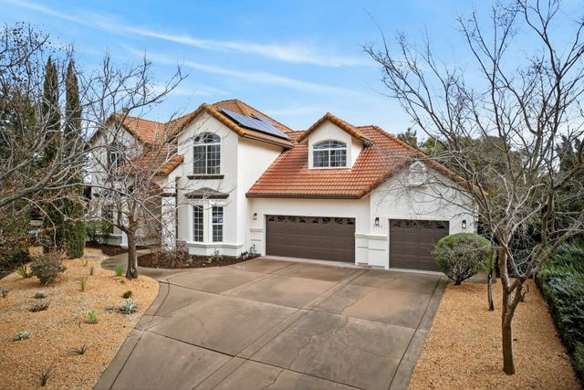 3203 Morro Bay Ave, Davis, CA 95616