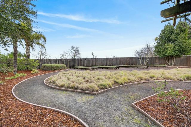 3203 Morro Bay Ave, Davis, CA 95616