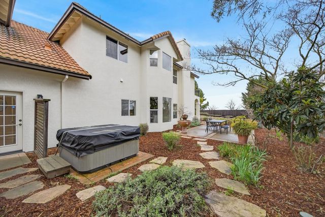 3203 Morro Bay Ave, Davis, CA 95616