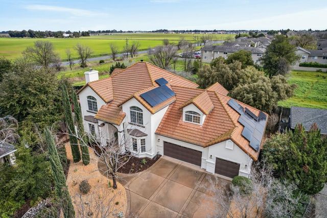 3203 Morro Bay Ave, Davis, CA 95616