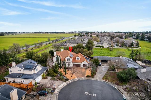 3203 Morro Bay Ave, Davis, CA 95616