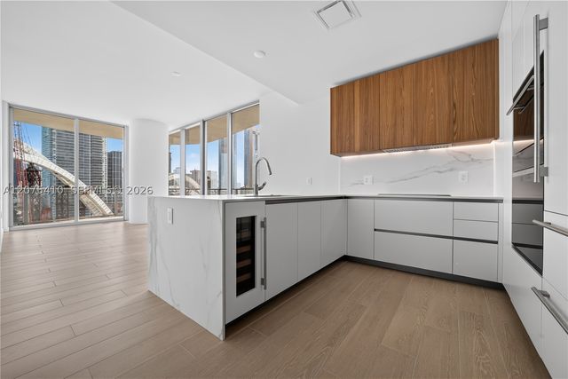 1400 Biscayne Blvd 1502, Miami, FL 33132