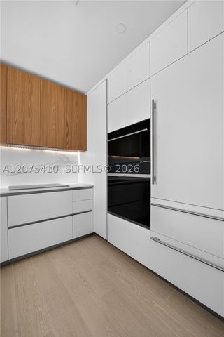 1400 Biscayne Blvd 1502, Miami, FL 33132