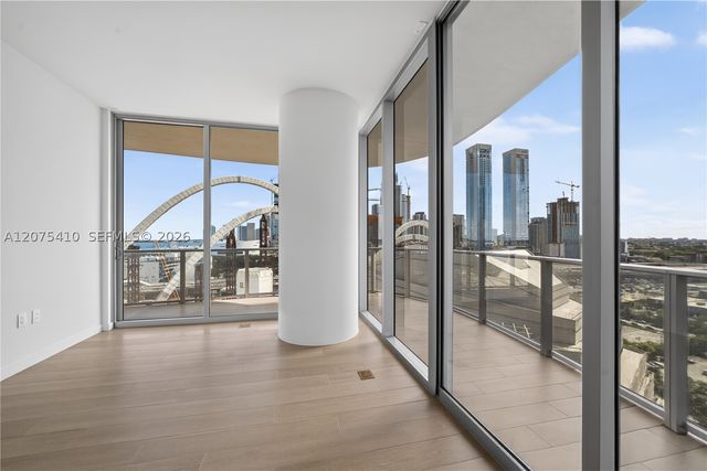 1400 Biscayne Blvd 1502, Miami, FL 33132