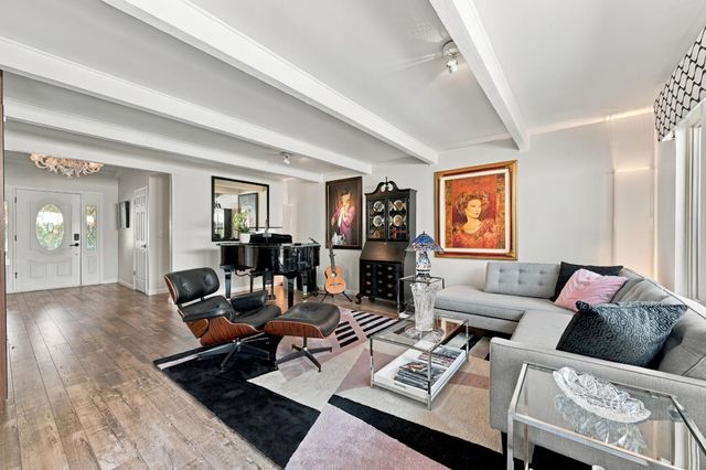 3570 Fairway Dr, Cameron Park, CA 95682