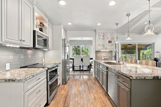 3570 Fairway Dr, Cameron Park, CA 95682