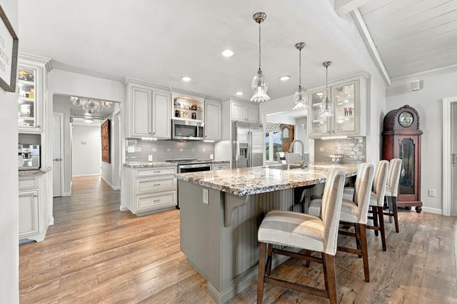 3570 Fairway Dr, Cameron Park, CA 95682
