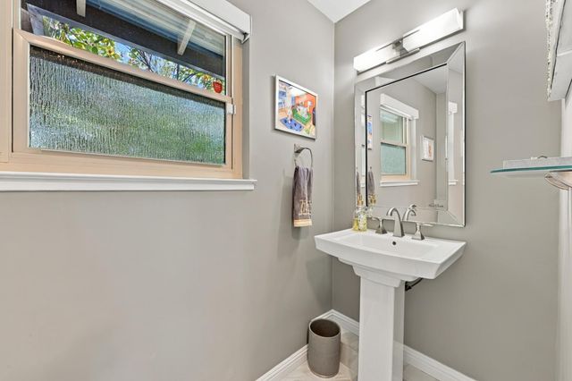 3570 Fairway Dr, Cameron Park, CA 95682
