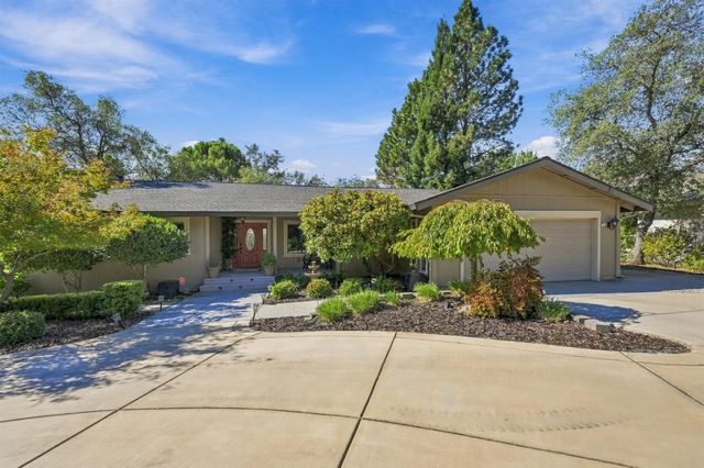 3570 Fairway Dr, Cameron Park, CA 95682