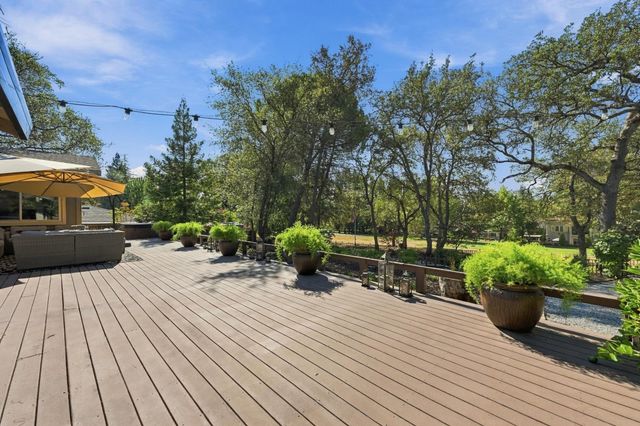 3570 Fairway Dr, Cameron Park, CA 95682