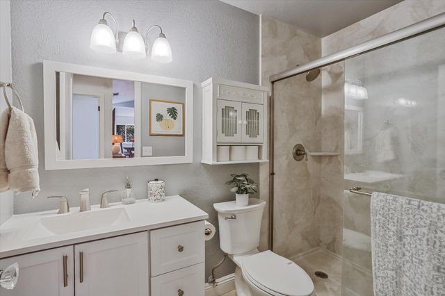 3680 Maple St, Rocklin, CA 95677